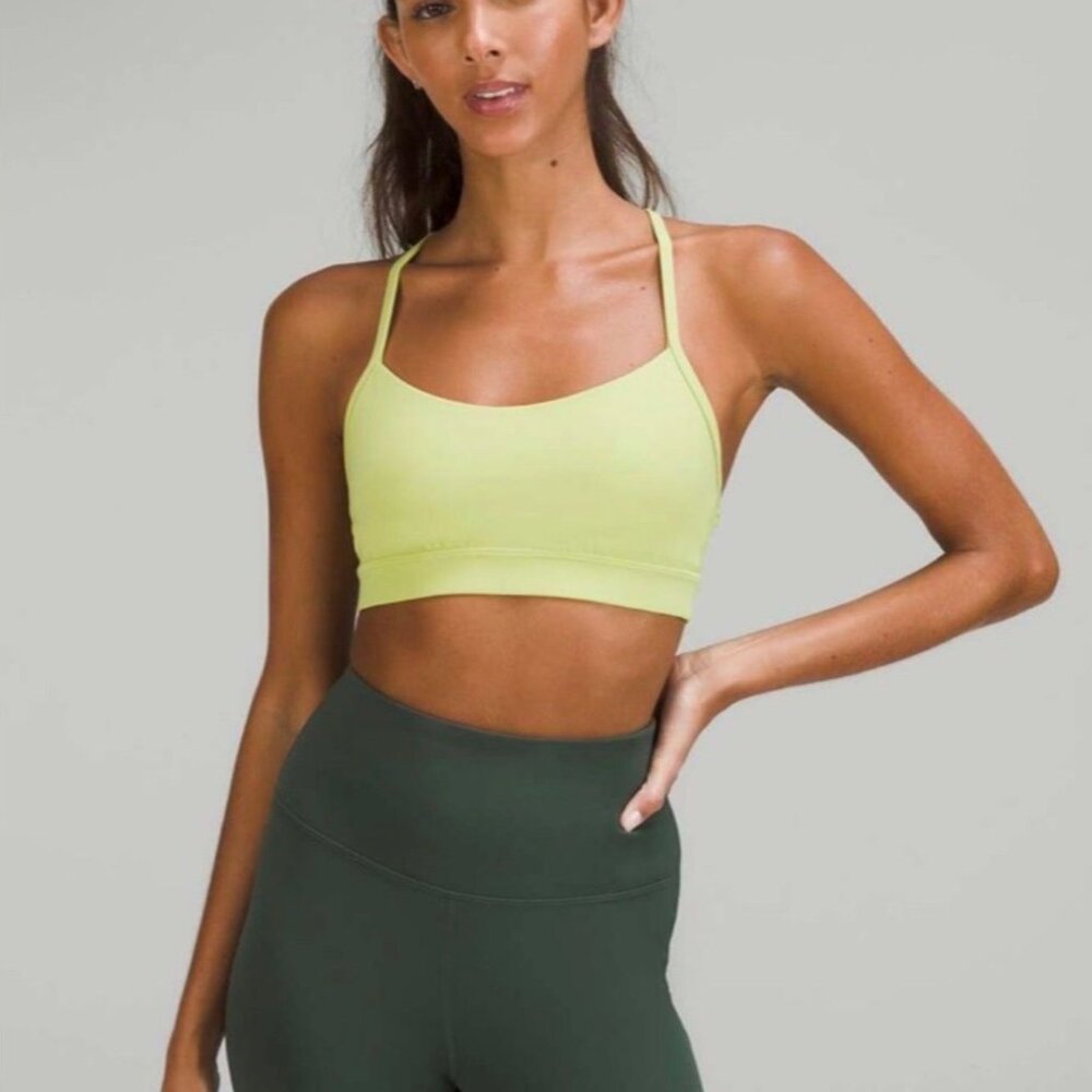 NWT Lululemon Flow Y Nulu Longline Bra Size 6 (A-C Cup) in Wasabi